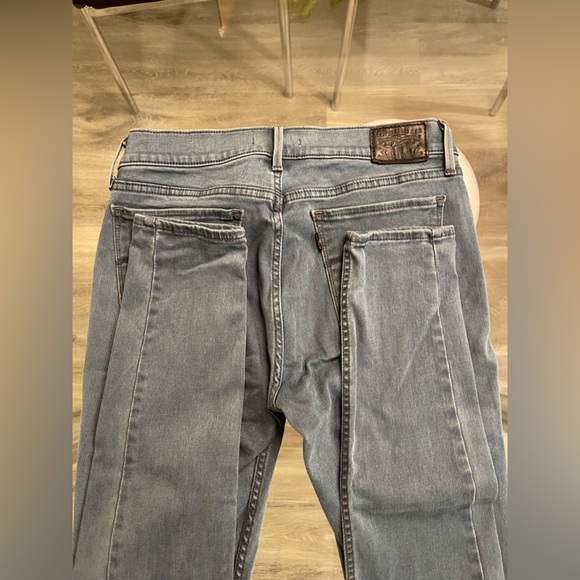 Levis 710 jeans - Picture 2 of 5